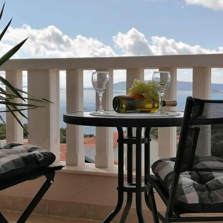 Apartments Blue Lagoon Trogir Luaran gambar