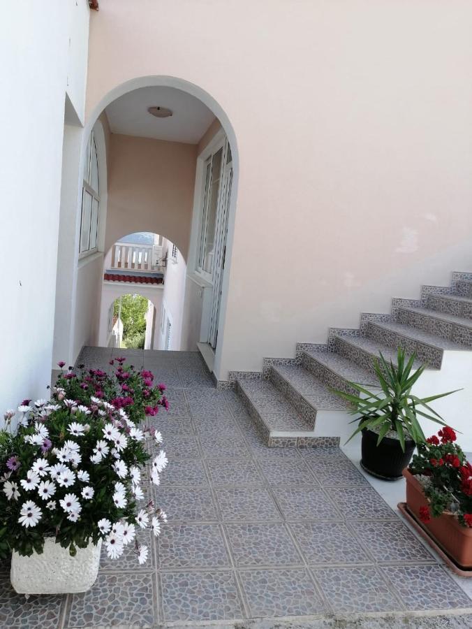 Apartments Blue Lagoon Trogir Luaran gambar