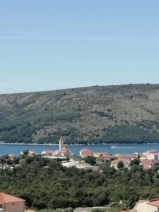 Apartments Blue Lagoon Trogir Luaran gambar